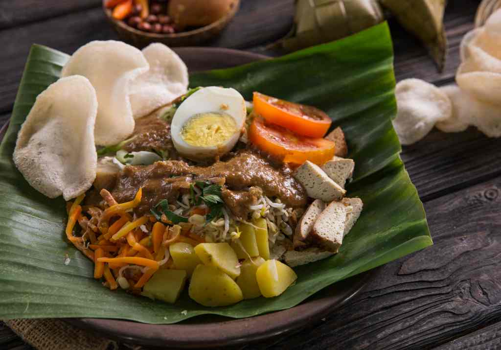 Makanan Tradisional Indonesia yang Ternyata Kaya Nutrisi